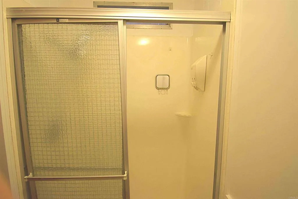https://cdn.realtyfeed.com/cdn/127/306549179/f1e933f9868130db7b8d443f48973cec.webp