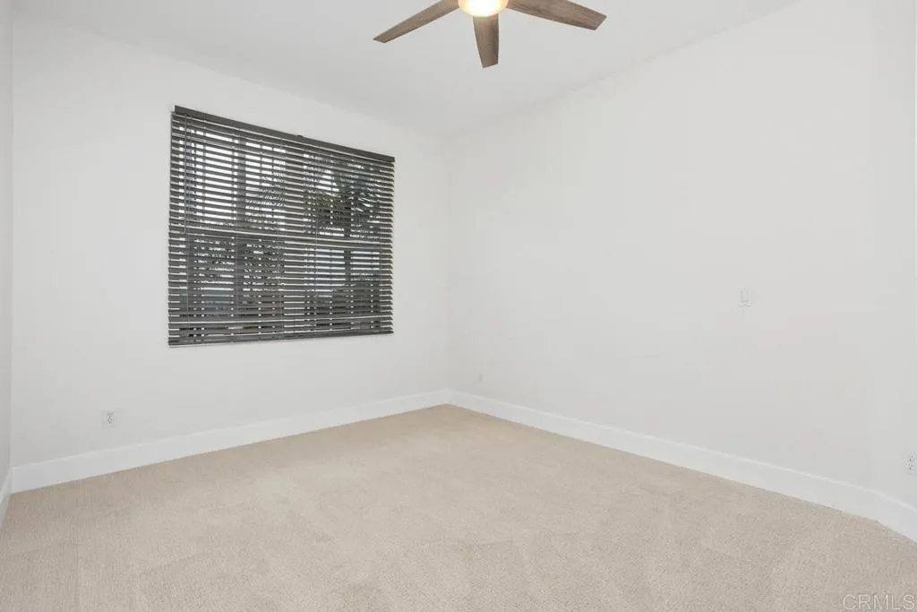 https://cdn.realtyfeed.com/cdn/127/306549216/6619a45e5511f8e55f87461a3f5a0136.webp