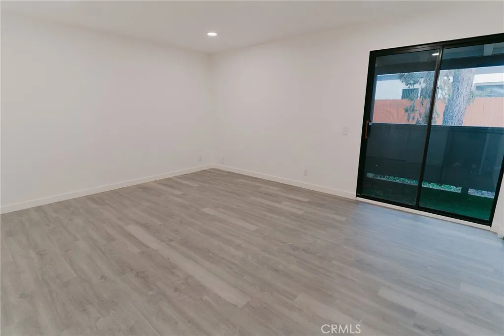 https://cdn.realtyfeed.com/cdn/127/306549226/127b210675d8a356a68be2eda309323e.webp