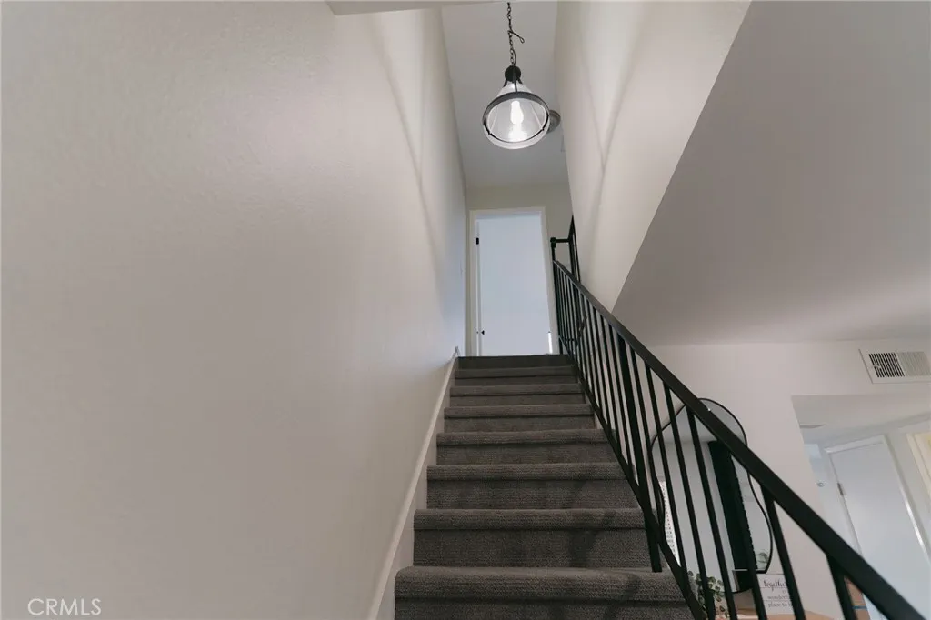 Photo #5: IG25222760 Listing 