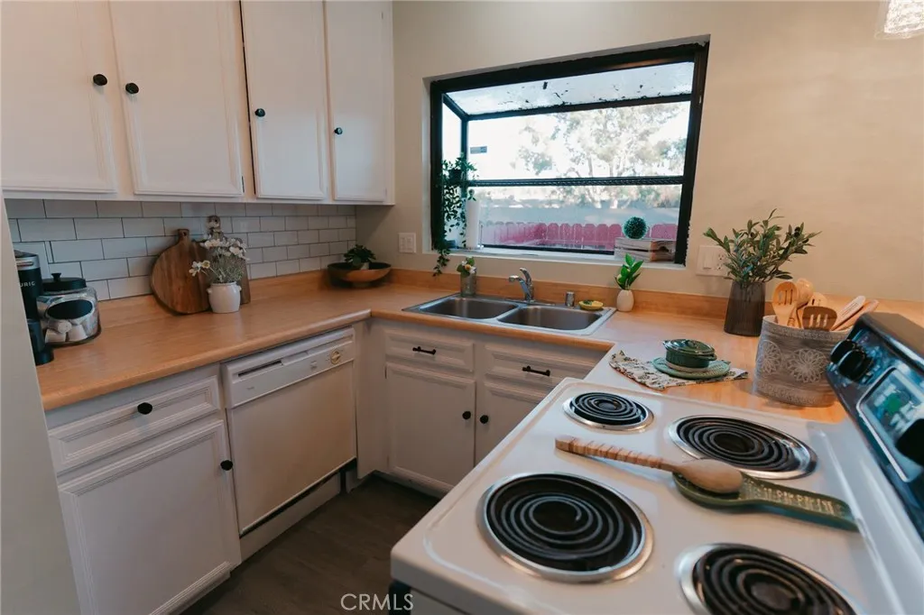 Photo #11: IG25222760 Listing: Photo #11