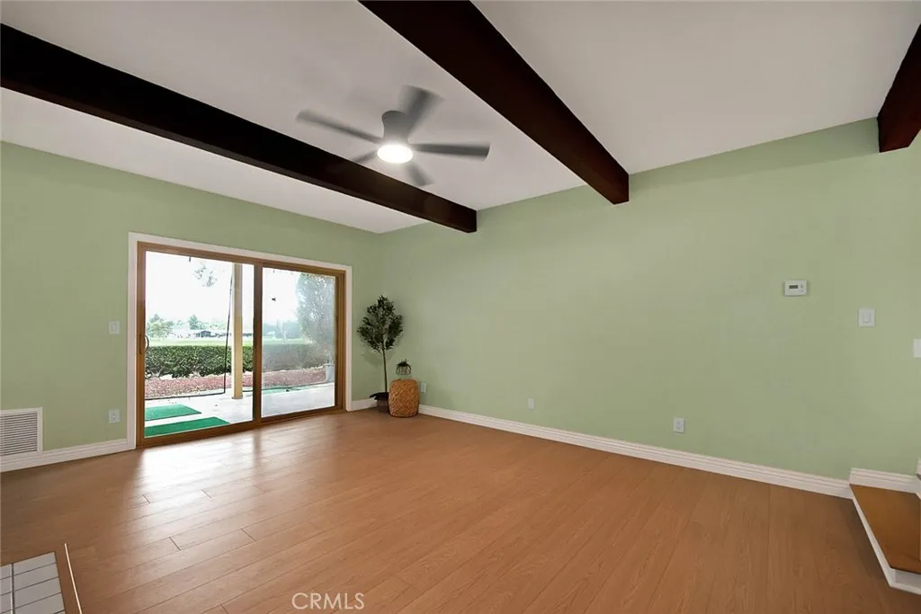 https://cdn.realtyfeed.com/cdn/127/306549306/51e83563fd63337e1eab9cde859b44b8.webp