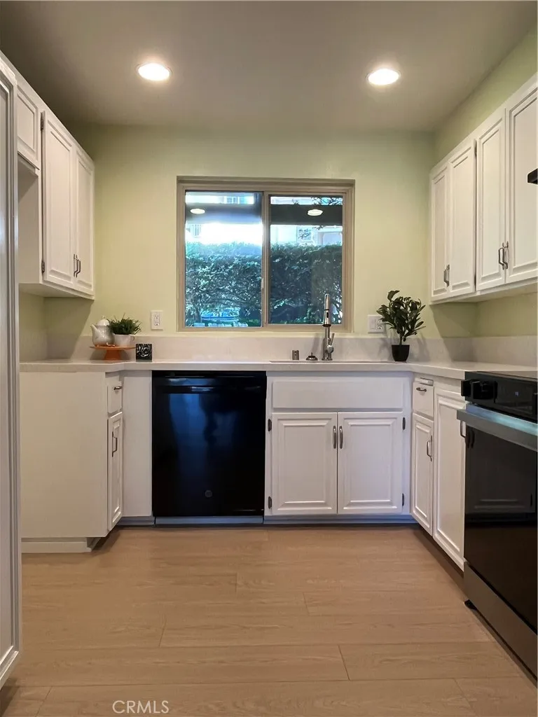 https://cdn.realtyfeed.com/cdn/127/306549306/7b83e29c491f40969d62337c6537d831.webp