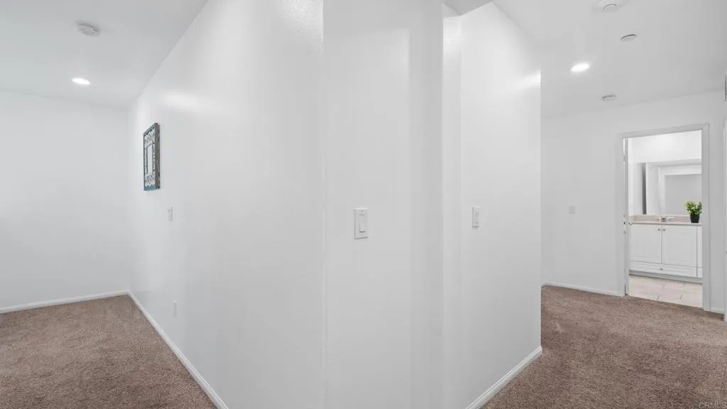 https://cdn.realtyfeed.com/cdn/127/306549311/9ff450cd667379414a7751f355cb64bd.webp