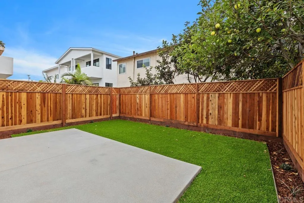 https://cdn.realtyfeed.com/cdn/127/306549312/42cd9dcc10f4929d7b3e83b43bf7cf95.webp