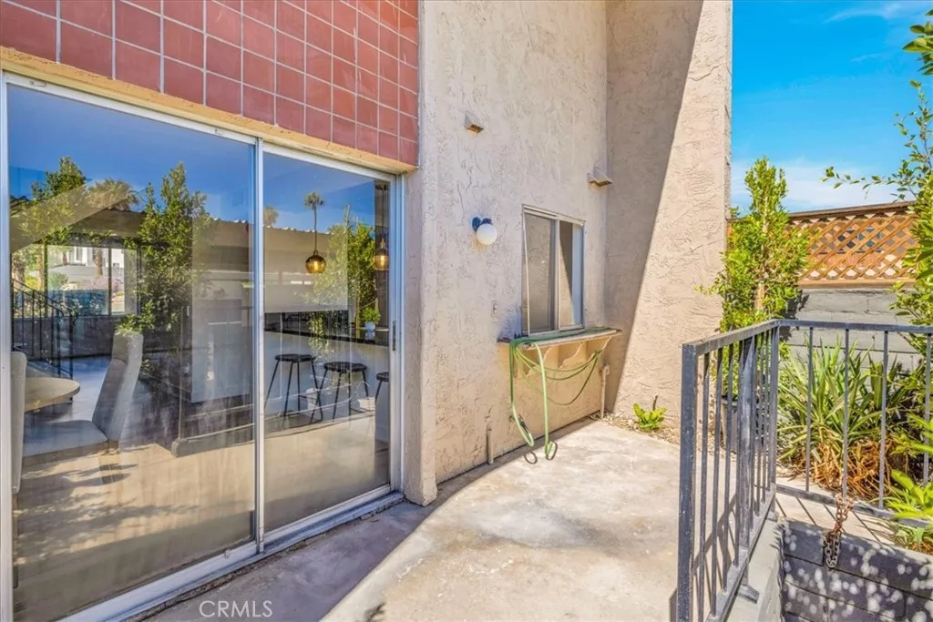 2120 Indian Canyon, Palm Springs, CA, 92262