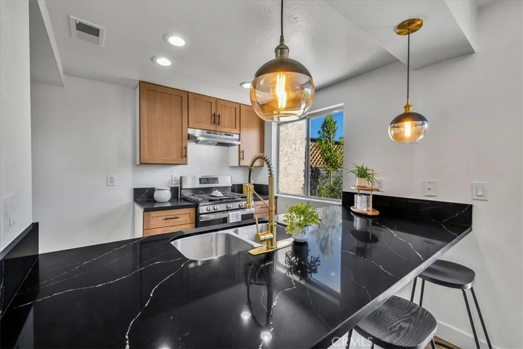 2120 Indian Canyon, Palm Springs, CA, 92262