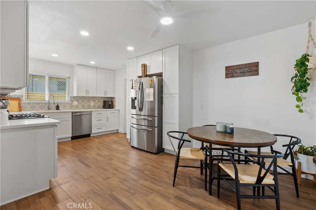 https://cdn.realtyfeed.com/cdn/127/306549335/991010c3c29e01f523d735fe1a3aa1a0.webp