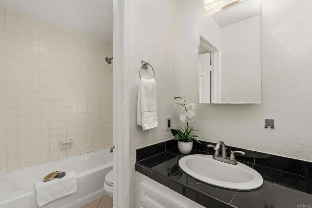 https://cdn.realtyfeed.com/cdn/127/306549478/df1b3e2908f016be0e2375c2eabcd0dc.webp