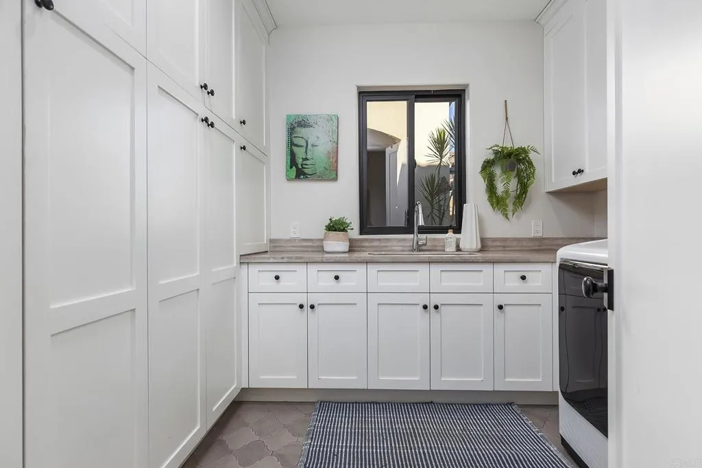 https://cdn.realtyfeed.com/cdn/127/306549617/2877124c8ec9607e95f9f454b7741e06.webp