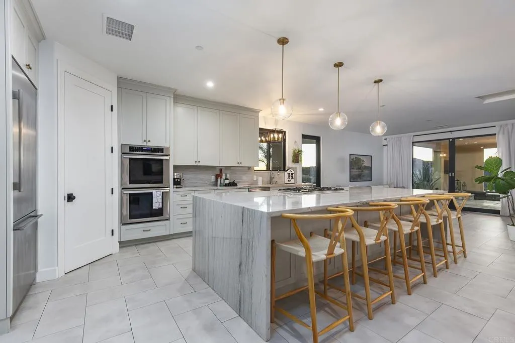 https://cdn.realtyfeed.com/cdn/127/306549617/8c646dfc73e624c0f3fe6cc658f3a978.webp