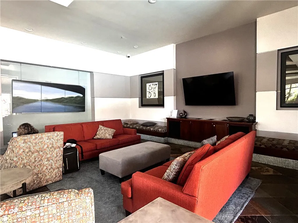 https://cdn.realtyfeed.com/cdn/127/306549628/84350f4b994e65f058e05396e99fc3c4.webp