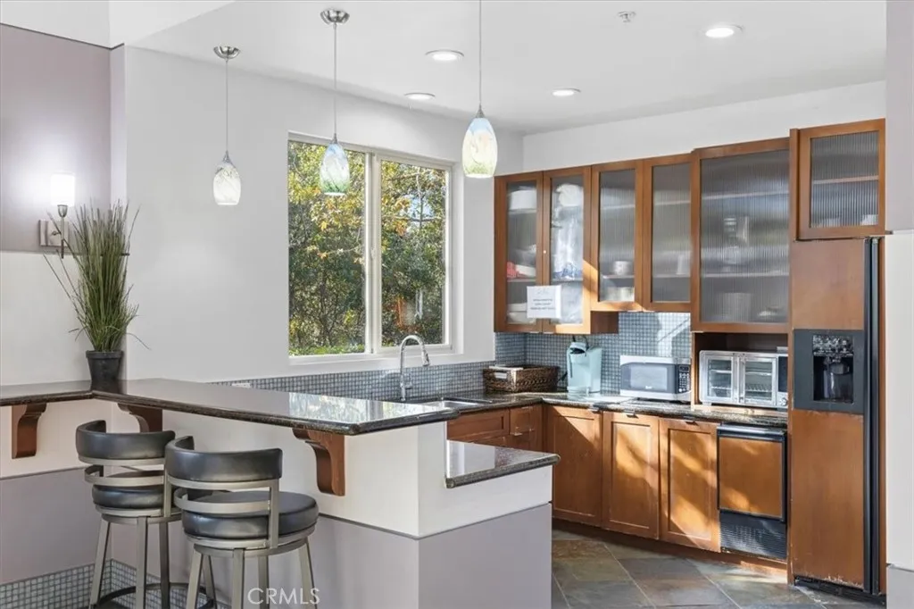 https://cdn.realtyfeed.com/cdn/127/306549628/d44c625ab39c888e4b45b6f45aeda063.webp