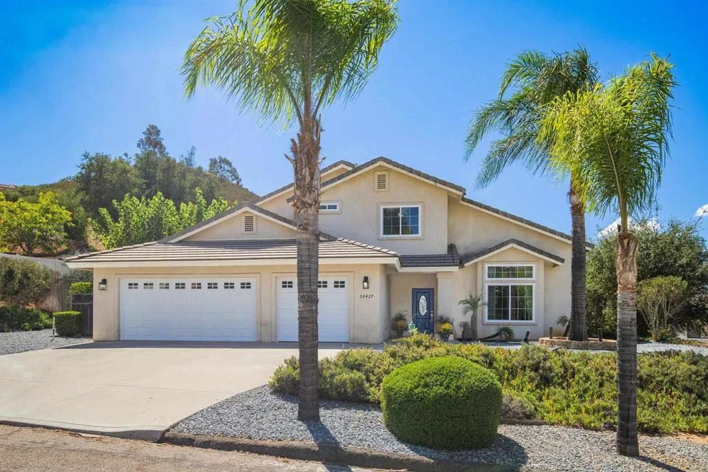 https://cdn.realtyfeed.com/cdn/127/306549655/1f1e77aa29fb319e2923eb11e3d251e9.webp