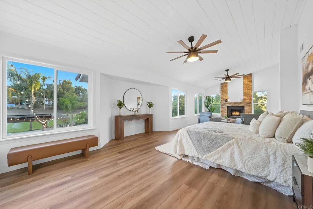 https://cdn.realtyfeed.com/cdn/127/306549717/313c074b4cbb8a046251d39ae766a367.webp