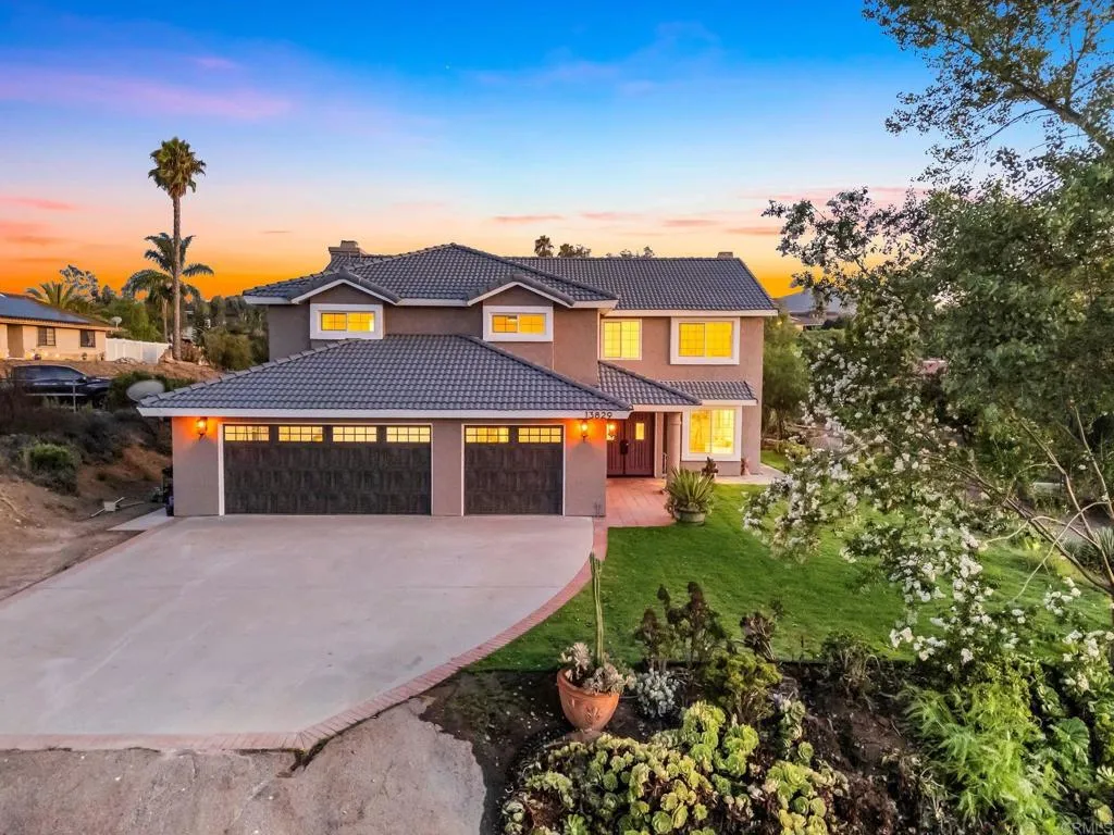 https://cdn.realtyfeed.com/cdn/127/306549717/3155117e1ac1d850b7890608931050af.webp