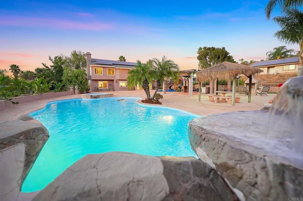 https://cdn.realtyfeed.com/cdn/127/306549717/6eff013fe29483e60a386f1fb74d2826.webp