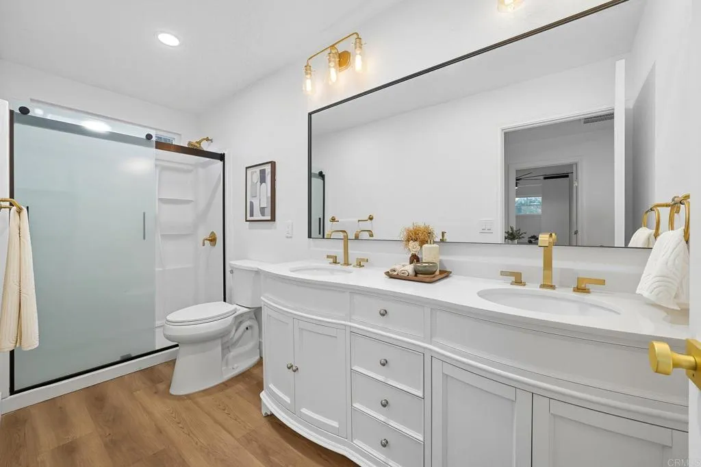 https://cdn.realtyfeed.com/cdn/127/306549717/6f983e11dae4a72312342b9e648301a0.webp