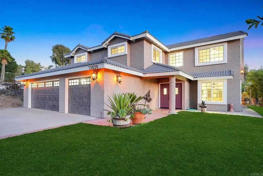 https://cdn.realtyfeed.com/cdn/127/306549717/ad8bec5d25834033139b9e4c807823d7.webp