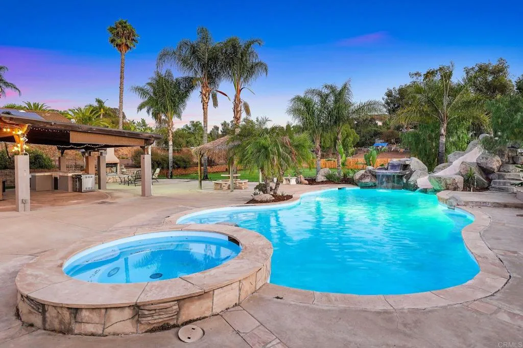 https://cdn.realtyfeed.com/cdn/127/306549717/b5540612839847ba3d689affcd7b34b7.webp