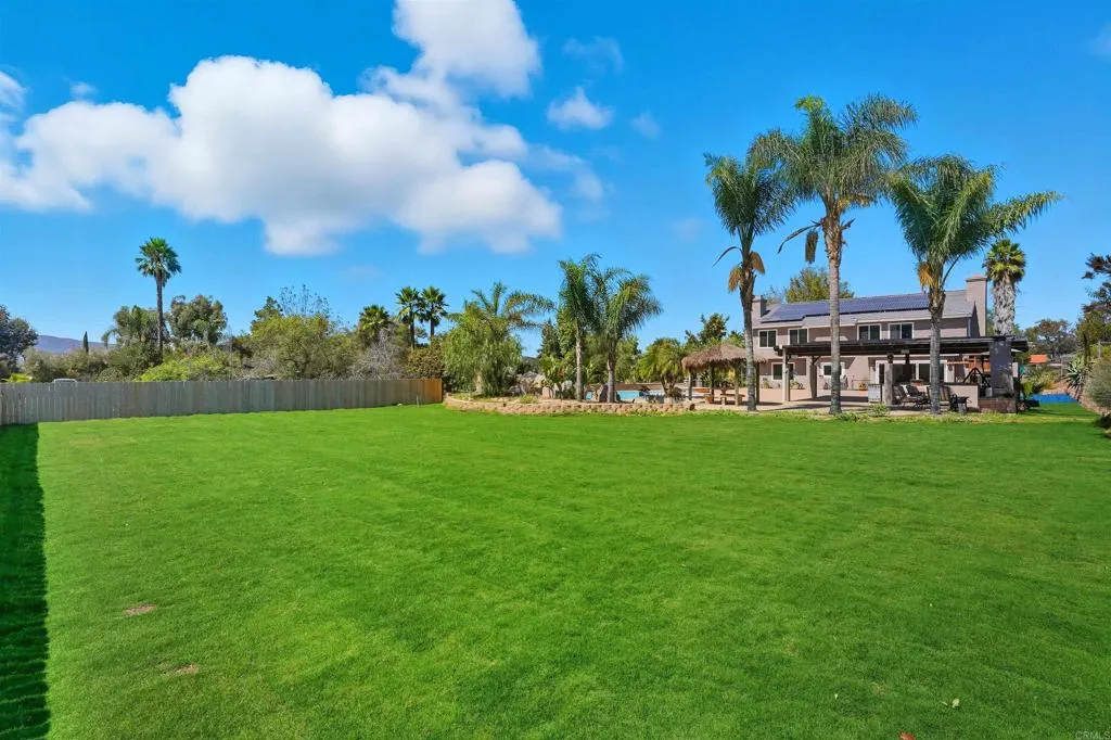 https://cdn.realtyfeed.com/cdn/127/306549717/c2d7c5c6e31b85aee4906395a81a09d7.webp
