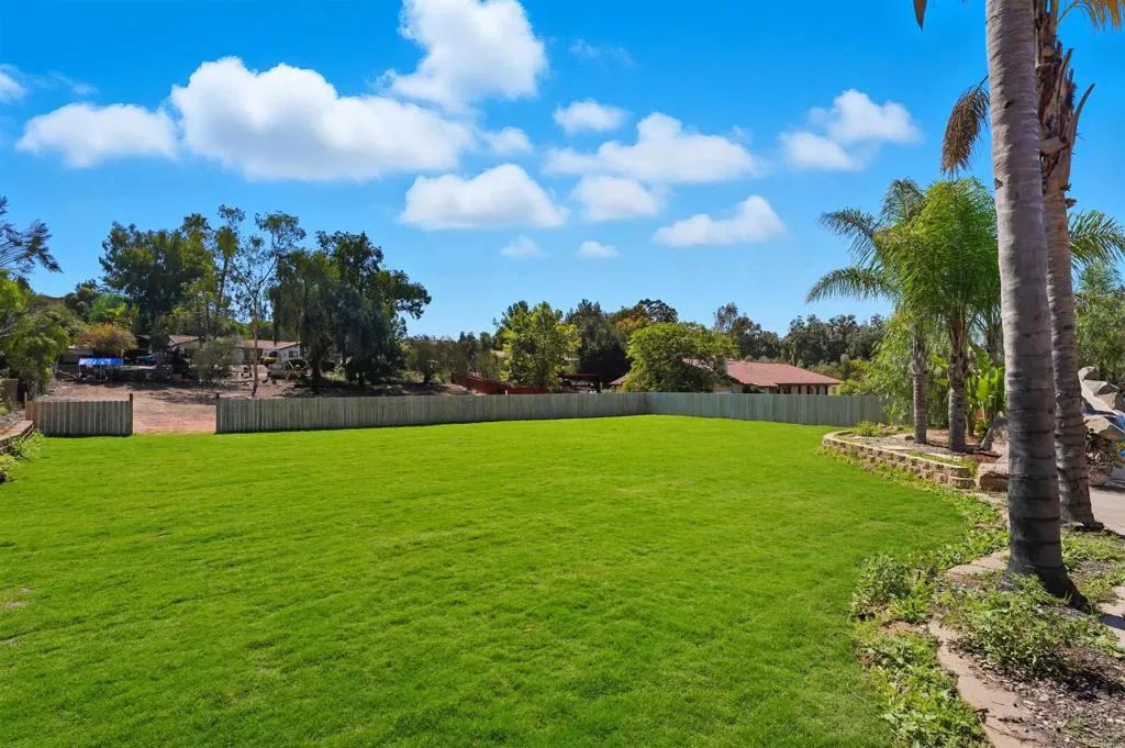 https://cdn.realtyfeed.com/cdn/127/306549717/ff76f01a95b18bfea487411307ef6fa7.webp