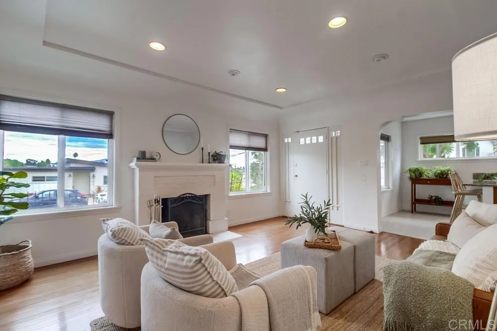 https://cdn.realtyfeed.com/cdn/127/306549829/36a3b377c131c65b0f7faa944e48c0e2.webp