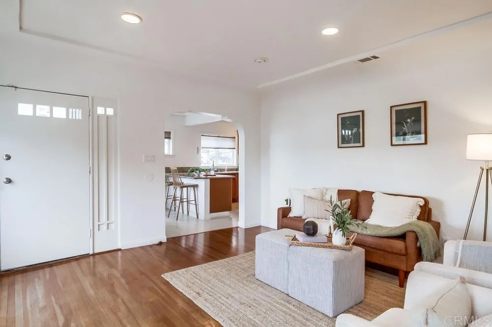 https://cdn.realtyfeed.com/cdn/127/306549829/a635b88baae03a335ecb6e03c43a4738.webp