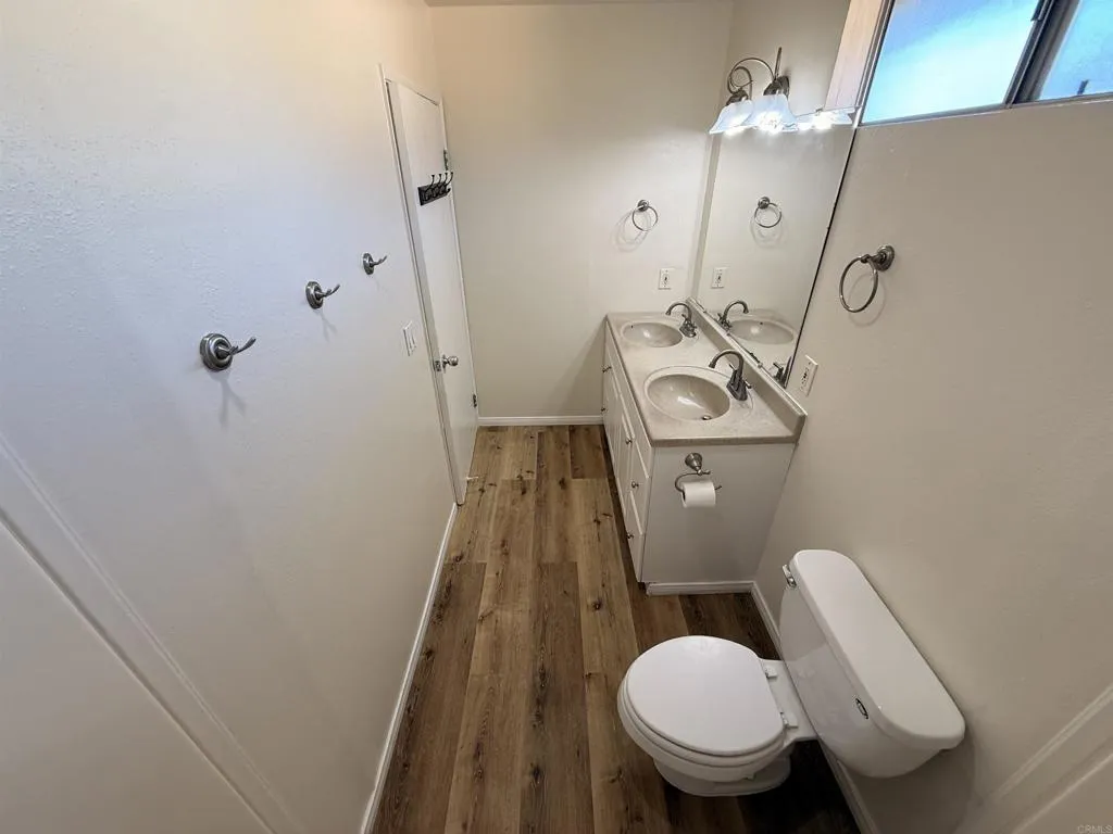 https://cdn.realtyfeed.com/cdn/127/306549881/35aae31a5b7d05f1700d8e0450754aa2.webp
