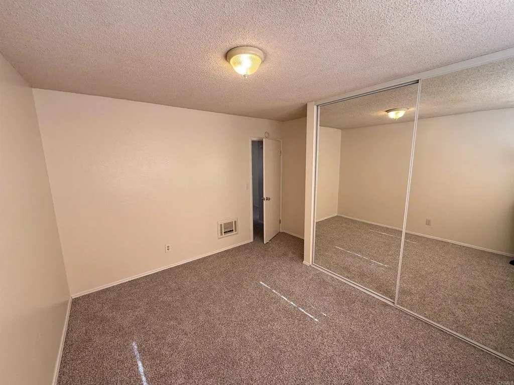 https://cdn.realtyfeed.com/cdn/127/306549881/b28379b48562d2ca0f2b932e9873186d.webp