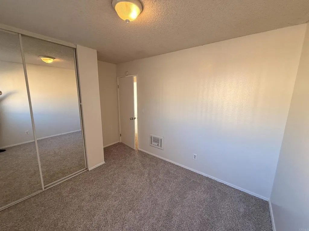 https://cdn.realtyfeed.com/cdn/127/306549881/ba3743d669229d8a066cf5208d66094e.webp