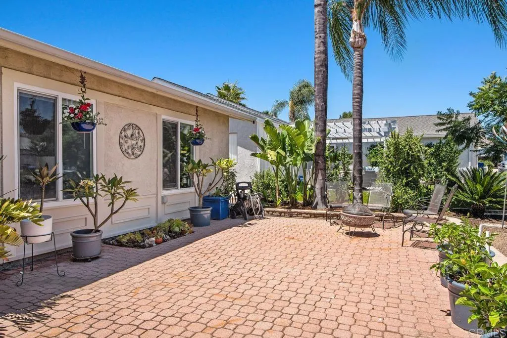 https://cdn.realtyfeed.com/cdn/127/306549936/dad63697bab2763bbc4f73c2508616d3.webp