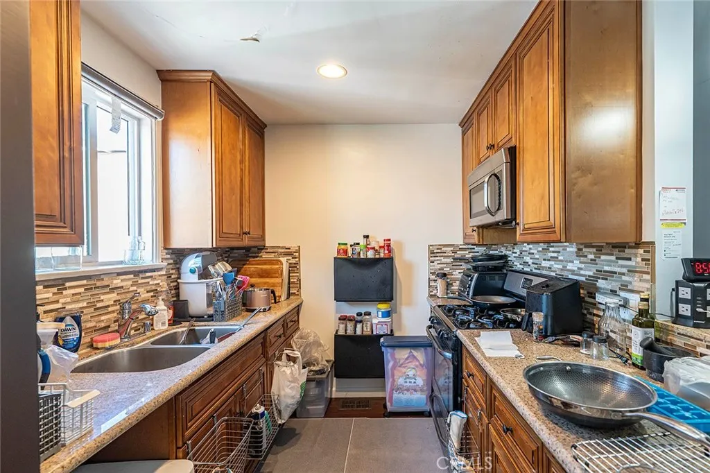 4357 Pennsylvania Avenue, La Crescenta, CA, 91214