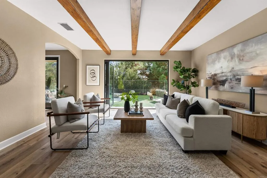https://cdn.realtyfeed.com/cdn/127/306550063/b741c7421505d3d59646db894ee34854.webp
