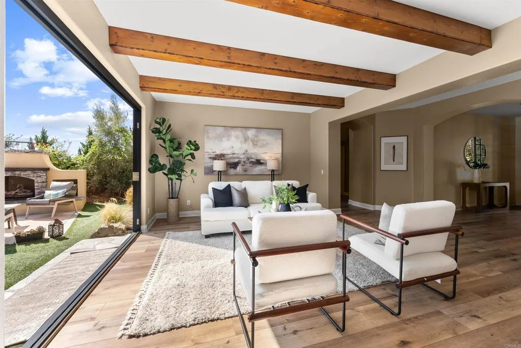 https://cdn.realtyfeed.com/cdn/127/306550063/f78c9e74b20b4a8423bea27120285041.webp
