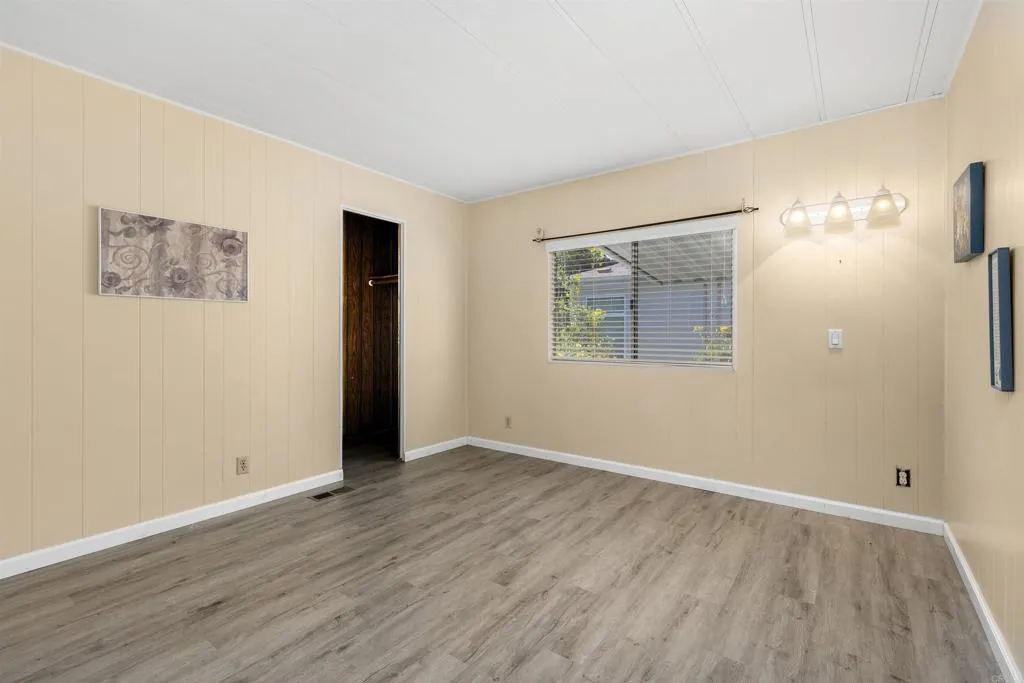 https://cdn.realtyfeed.com/cdn/127/306550119/1601cadc5836fcb1997b8bac75bc6e93.webp