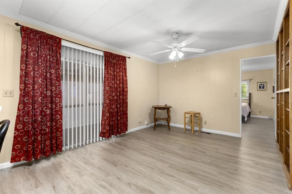 https://cdn.realtyfeed.com/cdn/127/306550119/298062fb6c5301ffea707513f366a2a6.webp