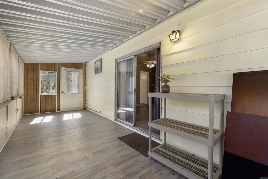 https://cdn.realtyfeed.com/cdn/127/306550119/38923137a19e64111b19865a14be9a4f.webp