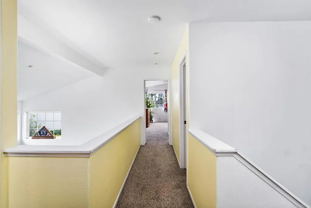 https://cdn.realtyfeed.com/cdn/127/306550121/8e3278c0ec91f0dd0aad21fd8c7e769f.webp
