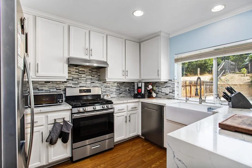 https://cdn.realtyfeed.com/cdn/127/306550121/a416940740e8ba1d34652ef0f0e31a86.webp