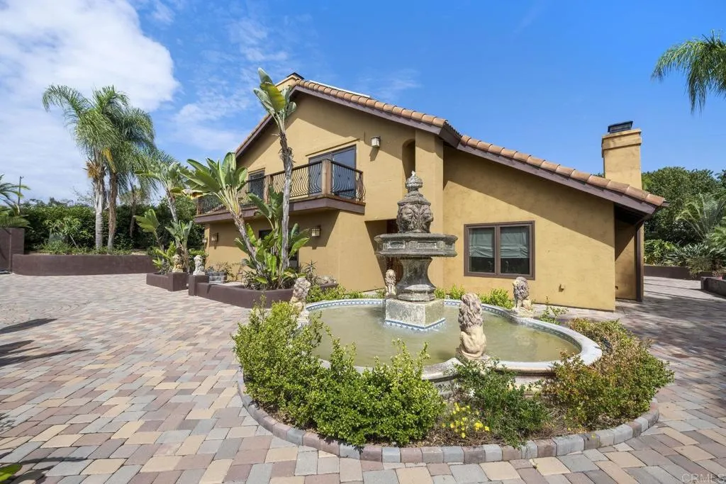 https://cdn.realtyfeed.com/cdn/127/306550123/41b5a7883b129627efdd44460ef99ca9.webp