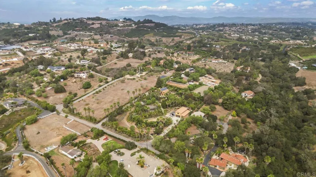 https://cdn.realtyfeed.com/cdn/127/306550123/49049b7c9757995caa971220762dc7b4.webp