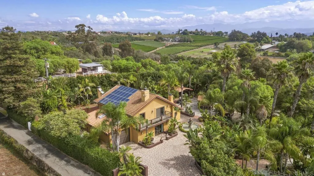 https://cdn.realtyfeed.com/cdn/127/306550123/4c38e0512233f2008e333e941417f1e9.webp