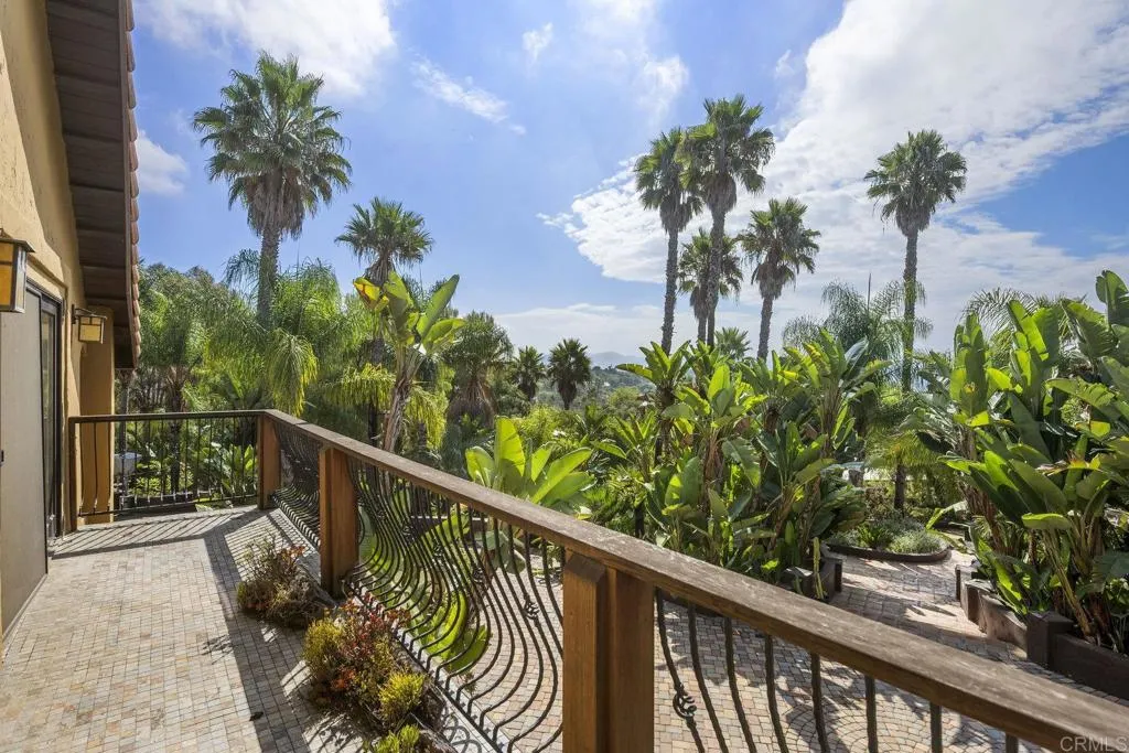 https://cdn.realtyfeed.com/cdn/127/306550123/9dd0b5e29949f50e6eed497c7d05c569.webp