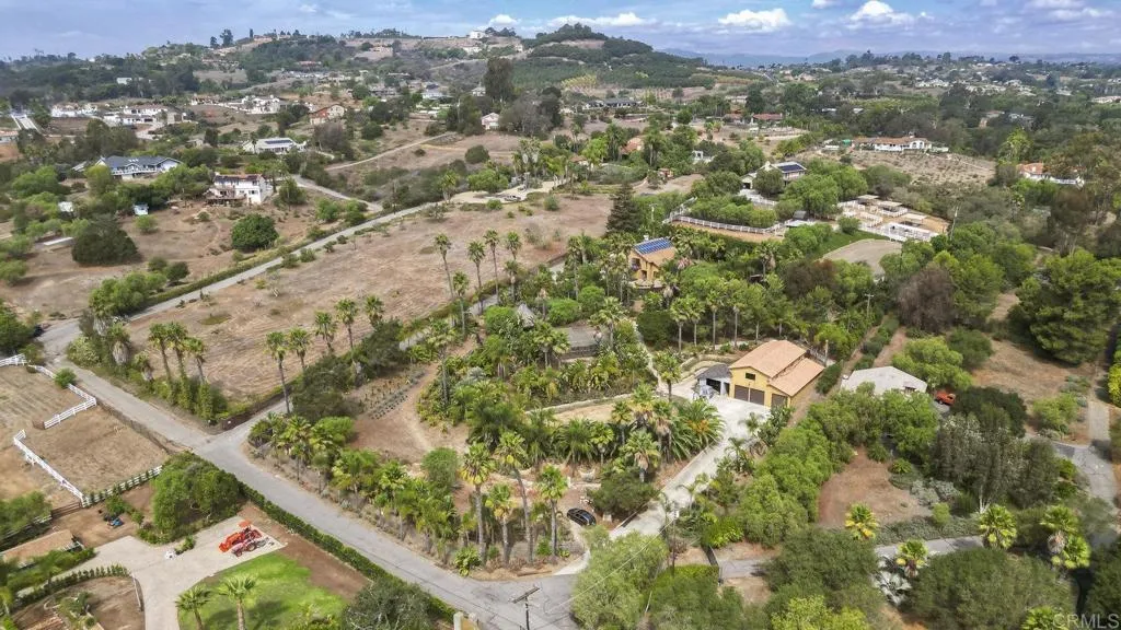 https://cdn.realtyfeed.com/cdn/127/306550123/cc11335f941e1785762b57deecc5b537.webp