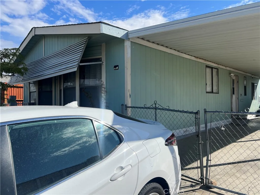 13815 Victoria, Victorville, CA 92395 - Photo 2 of 5, Victorville, CA