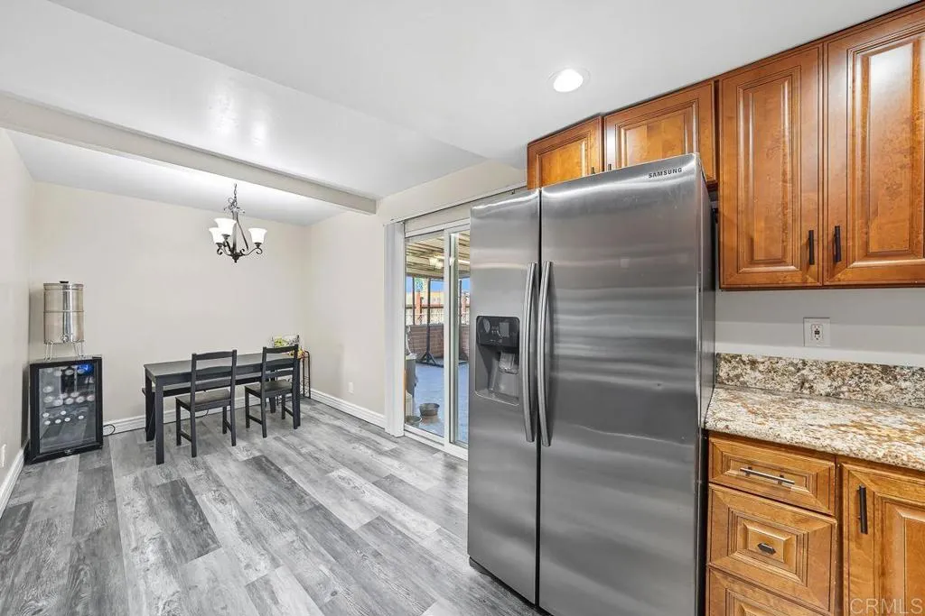 https://cdn.realtyfeed.com/cdn/127/306550164/9613df278cbbceeae49b43ba3238ccd0.webp