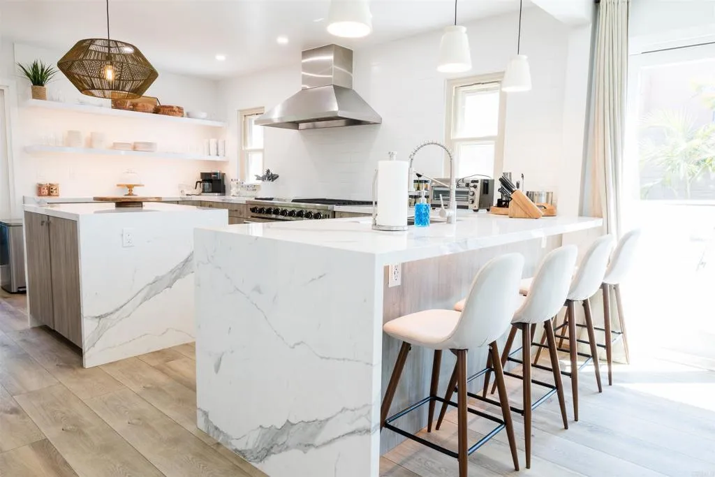 https://cdn.realtyfeed.com/cdn/127/306550306/ab8e035d569963f5ab3f773a95cc8f4c.webp