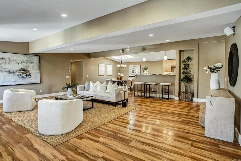 https://cdn.realtyfeed.com/cdn/127/306550309/23696712092d168008fca0a5ead5f525.webp