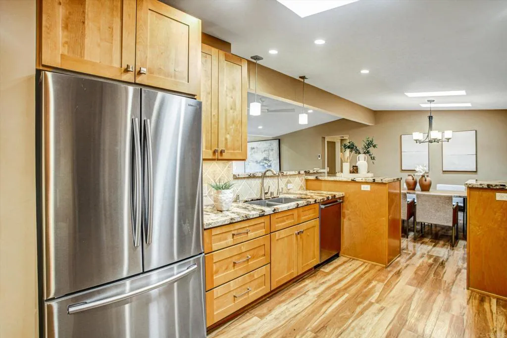 https://cdn.realtyfeed.com/cdn/127/306550309/621e961e36e0aa259405153f9bfd71c7.webp